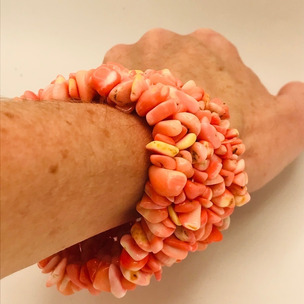 Faux Angelhair Coral Stretch Cuff Bracelet - Picture 8 of 9
